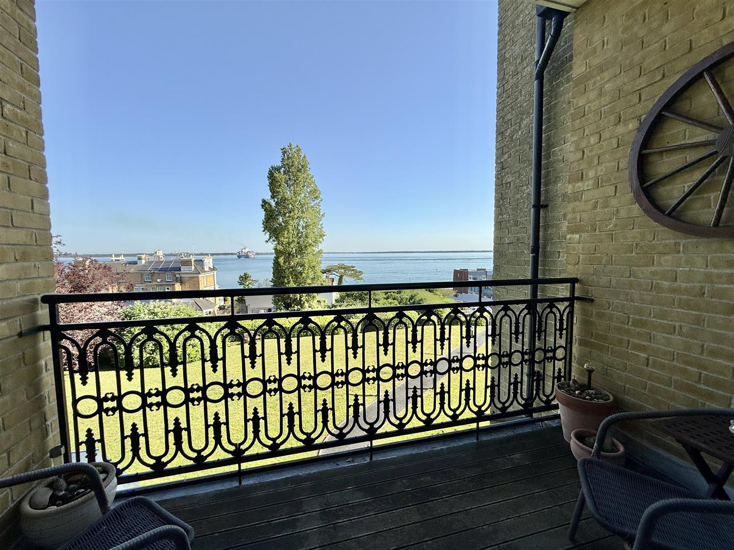 Balcony: